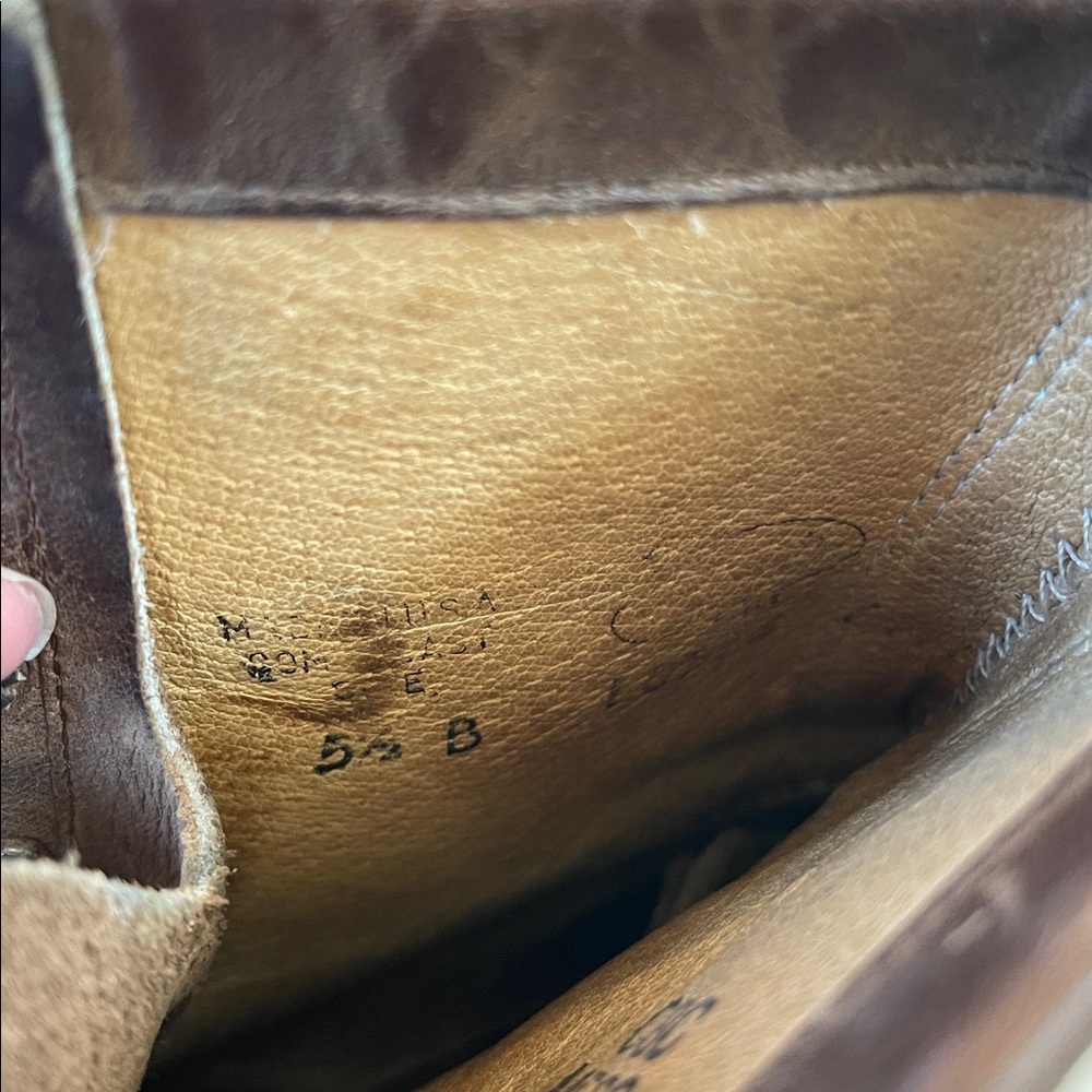 Vintage Brown Leather Boots - Picture 8 of 8
